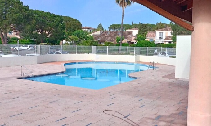 Frejus House | Small House With Garden - Residence With Pool