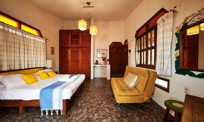 Acapulco Bed & Breakfast | Small luxury hotel, Hideaway near Acapulco on the beach