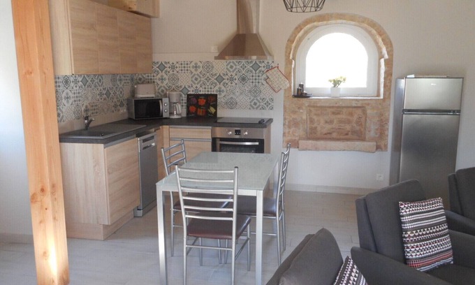 Saint-Cernin House | Small Quercynoise house in the center of the Lot department. (Gite 3 places)