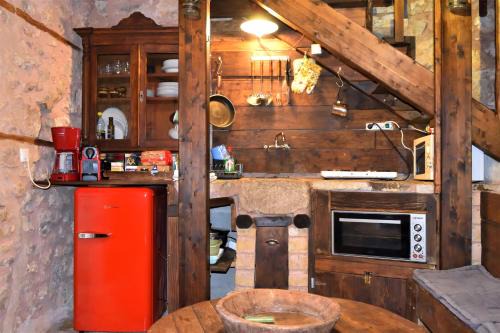 Lilaia House | Small Stone Maisonette 1