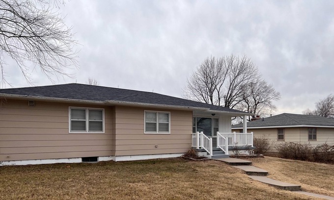Herington House | Small Town Weekend Home