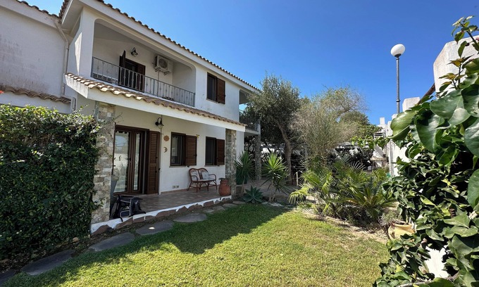 Cussorgia House | Small villa with garden 10 minutes from the beach, equipped with all amenities.