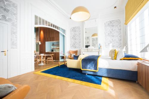 Antwerp Apartment | Smartflats - Raphael Suites