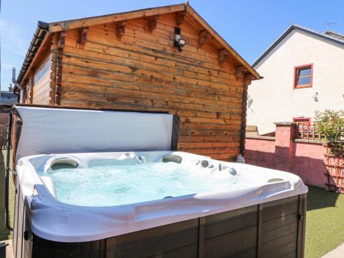 Edzell House | Smiddy Bothy