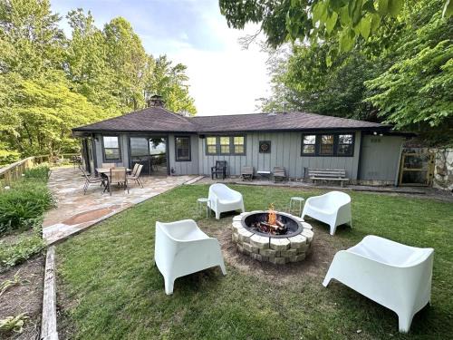 Bryson City House | Smokey Vista Lodge