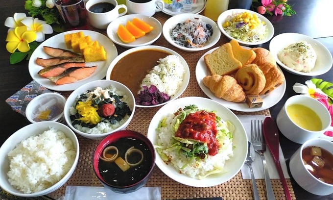 Maejima Hotel | Smoking Double room for 2 people breakfast incl/Naha Okinawa