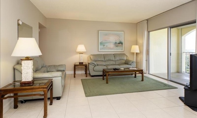 Marco Island Apartment | SMR 604 - San Marco Residences condo