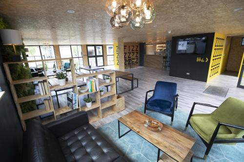 Stratford and New Town Hotel | Snoozebox Olympic Park