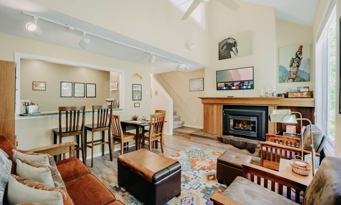 Glacier Condo | Snowater Condo 82 – The Condo for Fun Family Adventures