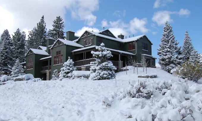 Mammoth Lakes Apartment | Snowcreek Resort