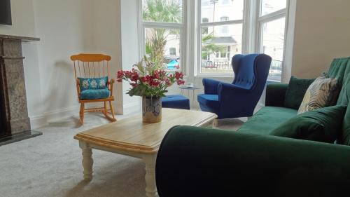 Llandudno Villa | Snowdon Retreat Villa by Seaside Llandudno