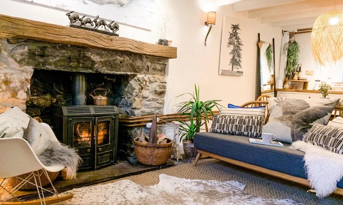 Beddgelert House | Snowdonia Stone Cottage