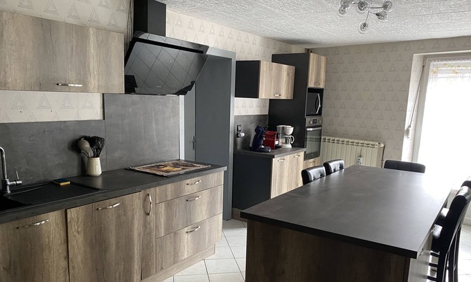 Saint-Maurice-sur-Moselle Apartment | Snowdrop cottage for up to 6 people