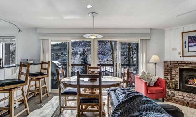 Snowmass Village Condo | Snowmass - Woodbridge Condos 23C
