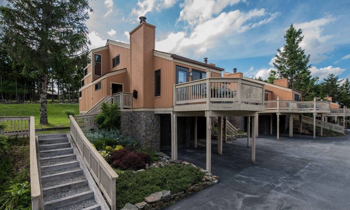 Snowshoe Ski Chalet | Snowshoe Wabasso #8