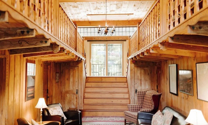Eaton Bed & Breakfast | Snowvillage Inn
