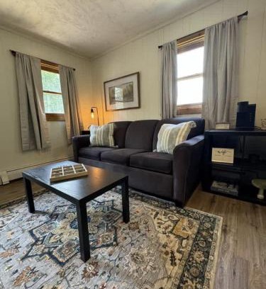 Bessemer House | Snowy Escapes at Powderhorn Mountain
