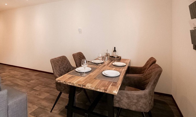 Den Oever House | Snug Holiday Home in Den Oever near Seabeach