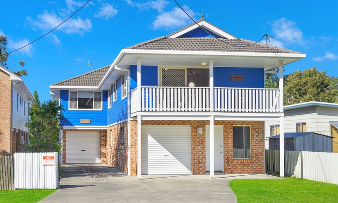 Crescent Head House | SO CLOSE TO THE BEACH!