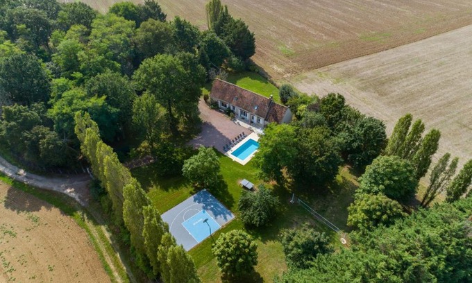 Courtemaux Villa | So Villa Ramenerie 45 - Heated pool - Basket - 1h30 from Paris - 26 beds