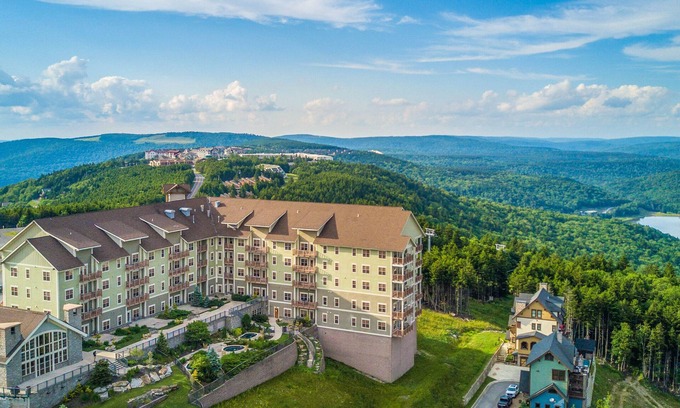 Snowshoe Condo | Soaring Eagle 414, Studio