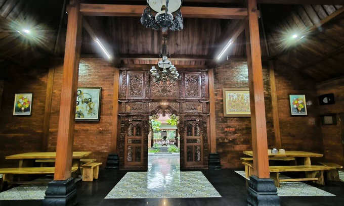 Banjarasri Hotel | Sobo Joglo Jawi Guesthouse by Cocotel