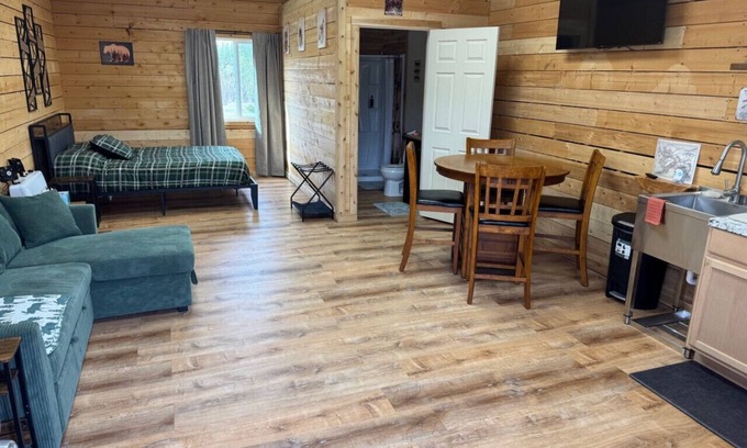 Sterling Cabin | Sockeye Chalet at Redbow