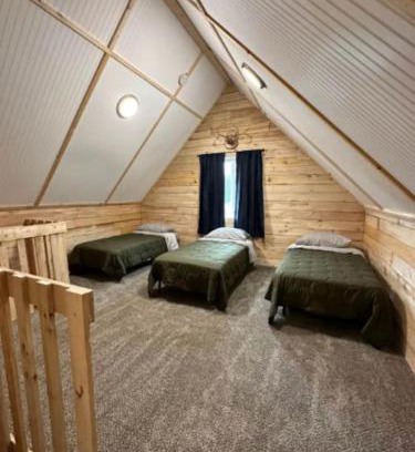 Kenai House | Sockeye Salmon Sanctuary, Cabin 6 at Lower Kenai Lodge