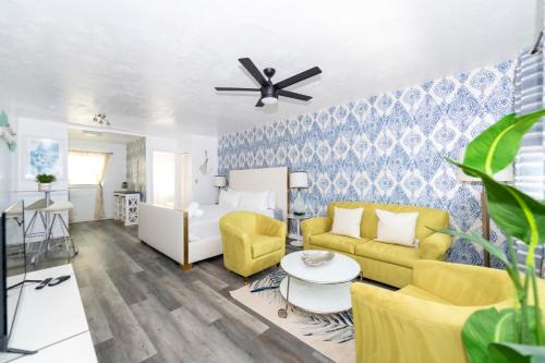 South Pointe Apartment | Sofi Beach Apartments