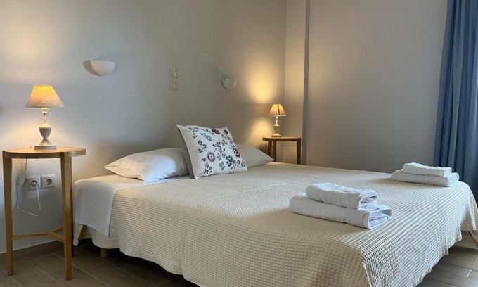 Benitses Apartment | Sofia Studios