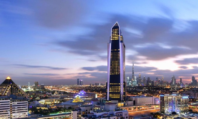 Bur Dubai Hotel | Sofitel Dubai The Obelisk
