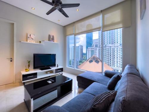 Golden Triangle Apartment | Soho suites klcc by Homestay