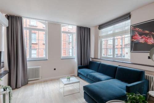 Soho Apartment | Soho Swank - by Frankie Says