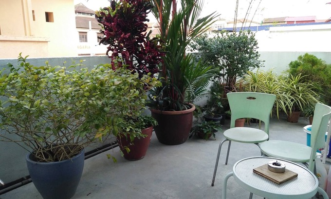 Larut Hostel | Sojourn Beds & Cafe - Hostel