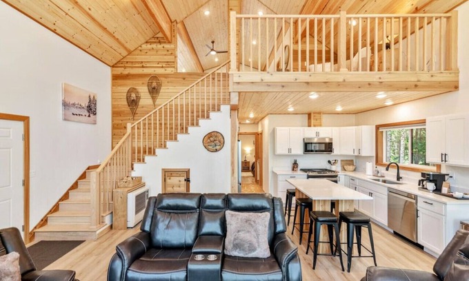 Willow House | Sojourn Lodge + Cabin + 2 Yurts + Bathhouse