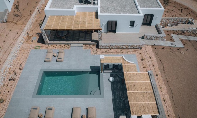 Naousa Villa | SolActaMare
