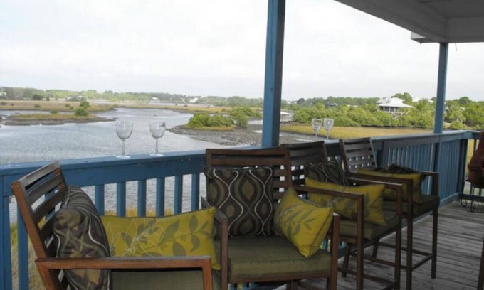 Cedar Key House | Solano: Fishing and sunsets
