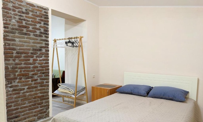 Sololaki Apartment | SolApart - cozy apartment at sololaki