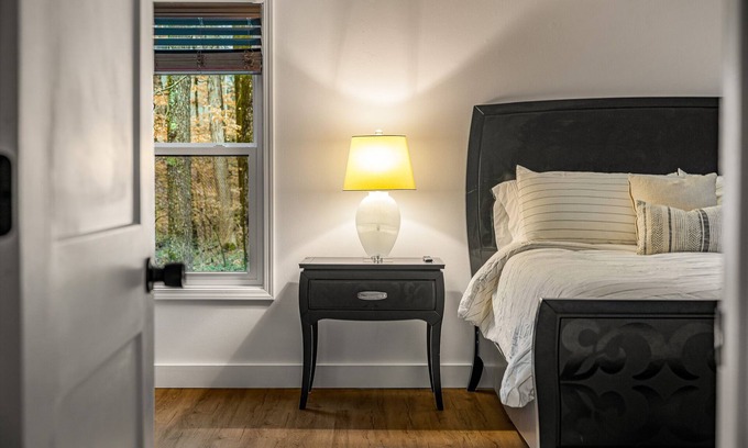Roswell House | Solitude at Willow. Custom Designed on two acres 7 minutes drive to downtown