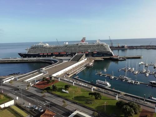 Ponta Delgada Apartment | SolMar View Apartment, Azores