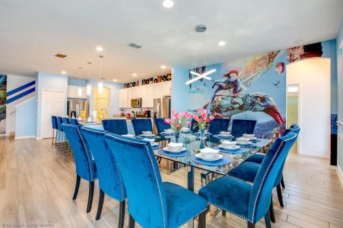 Loughman Villa | Solterra Resort 14 Bed Villa