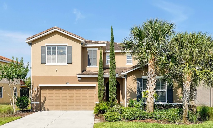 Loughman House | Solterra Resort, Davenport FL Club House/Lazy River Area Homes Near Disney 7BR