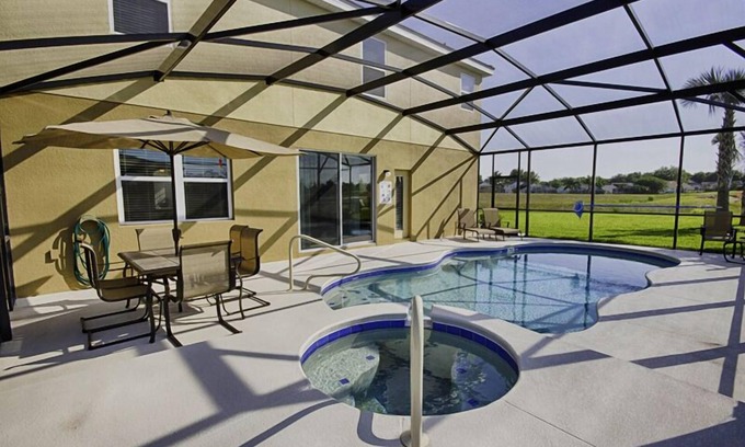 Loughman House | ⛱ Solterra Resort - Disney Area - 5★ Clubhouse - Games Room - Waterslides ✈