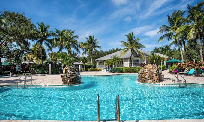Naples Condo | Solterra Vacation Rental: Luxury 3-BR Condo with Lake & Golf Views. Access to Luxury Pool, Hot Tub, and Golf Courses at Lely Resort. Close to Naples Beaches, 5th Avenue S, and Marco Island
