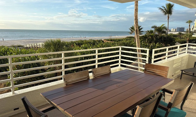 Marco Island Condo | SOMERSET #213 2 BR 2 Bath-Beachfront Paradise