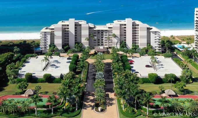 Marco Island Condo | SOMERSET 214 - Weekly Beachfront Vacations Permitted!