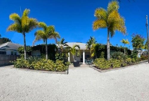 Bay Esplanade House | Somerset Luxury Resort