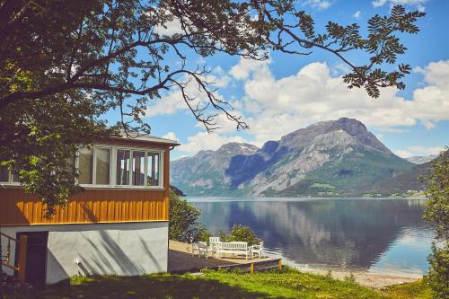 Vang Bed & Breakfast | Sommerhotellet