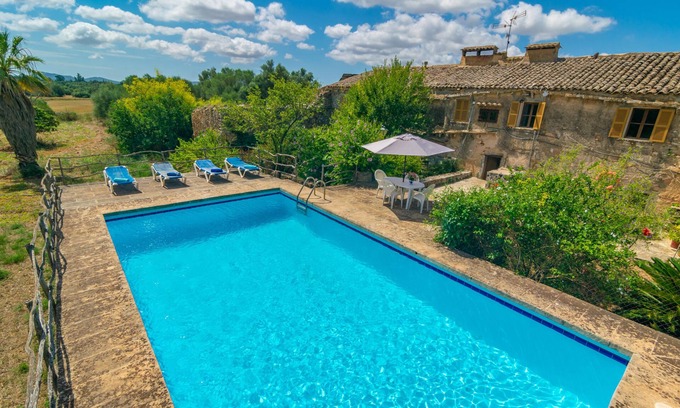 Felanitx Apartment | SON MAYOL 2 - Fantastic private apartment in agroturismo, with shared pool and free wifi.