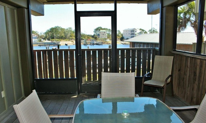 Carrabelle Condo | Son of a Sailor River Front with Bay View